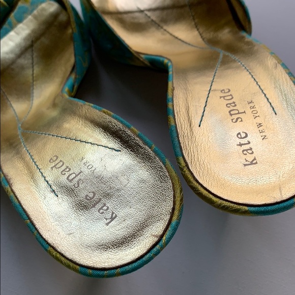 Kate Spade Bow Heel Green Blue Brocade Sandals - Picture 16 of 16